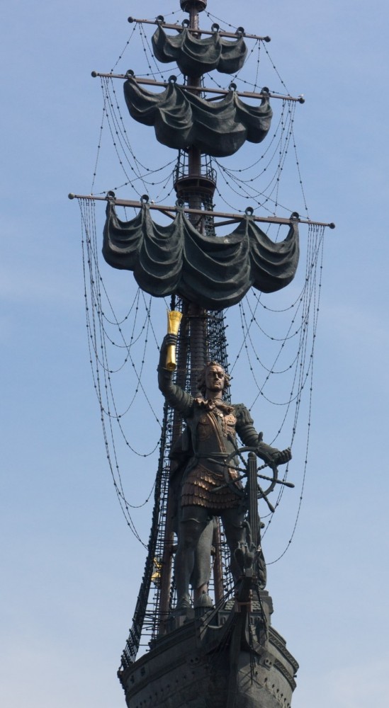 Кто–нибудь знает, как называется это направление в современном искусстве?