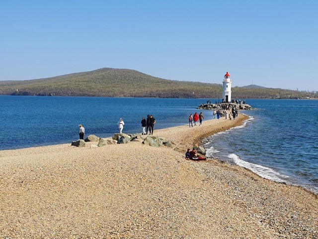 Владивосток – «и только море воды»