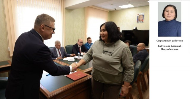 Губернатор Челябинской области встретился с населением. Совершенно случайно ими оказались депутаты и бюджетники.