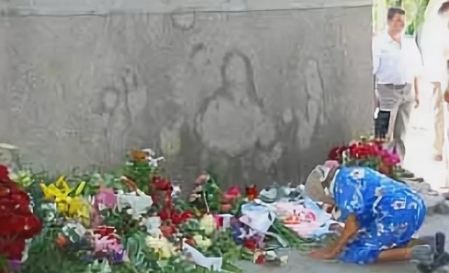 Всё равно делать неху.. й )