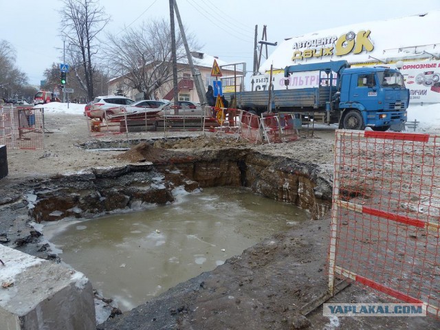Спасение автомобилей из затопленного гаражного кооператива