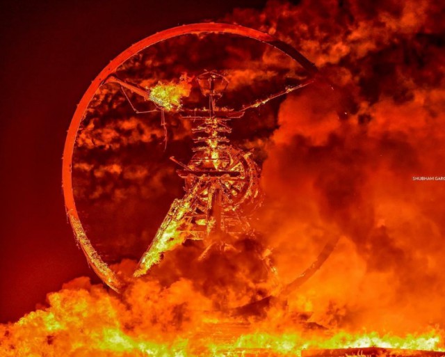 Фестиваль Burning Man 2016