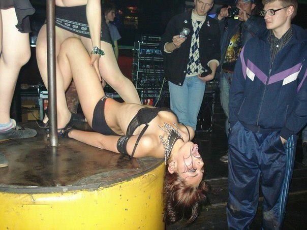 Сын свидетеля на стриптизе!