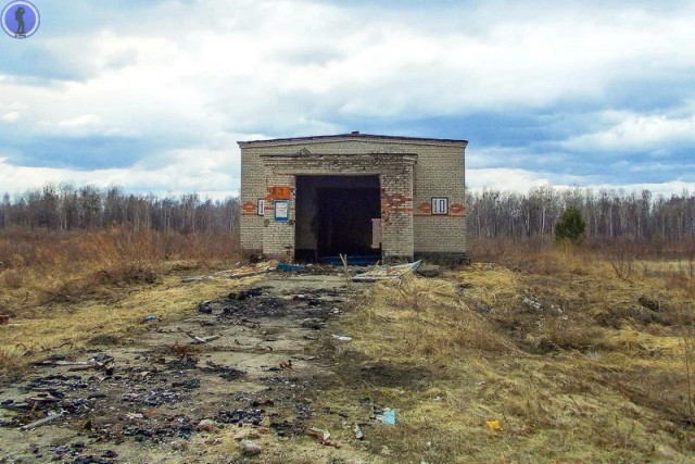 Заброшенный ракетный арсенал бывшего военного аэродрома "Кулон" в Переяславке