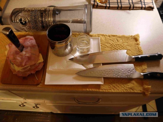 Кто чем на кухне орудует?