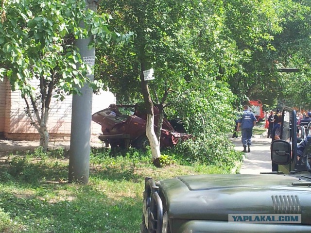 Взрыв в Луганске