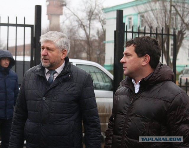 В Астраханской области задержали мэра Камызяка и главу Камызякского района