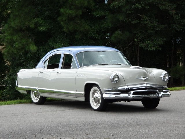 1954 Kaiser Darrin 161. Автопятница №40