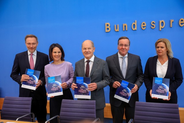 Первая в истории стратегия безопасности Германии называет Россию ‘величайшей угрозой’ миру