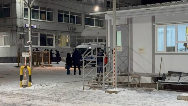 Русского работягу могут посадить! Два таджика добивали Васю, пока он не достал травмат
