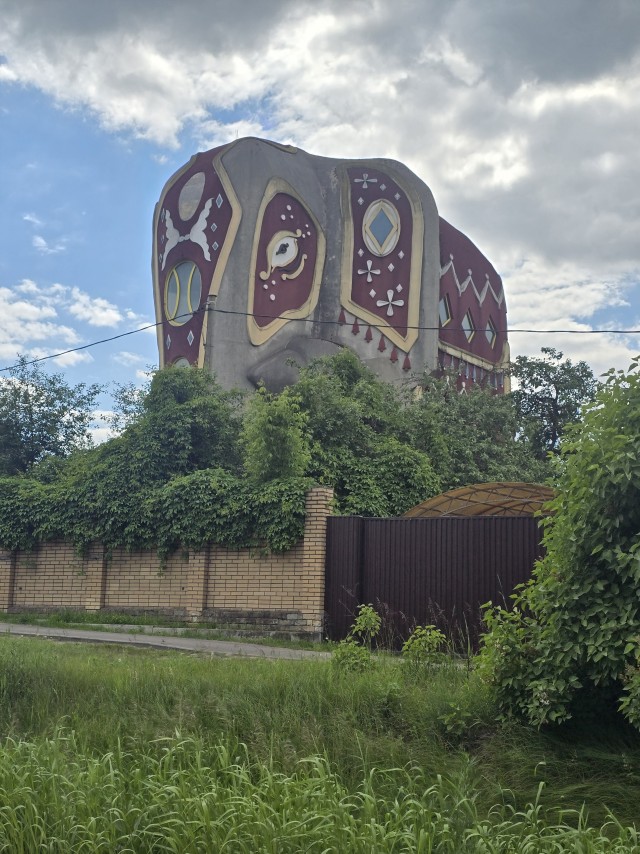 В Нижнем Новгороде продается УАЗ Патриот 2021 г.в.: мотор 3,5 л., мощность 290 л.с., коробка «автомат». Цена — 5,2 млн рублей