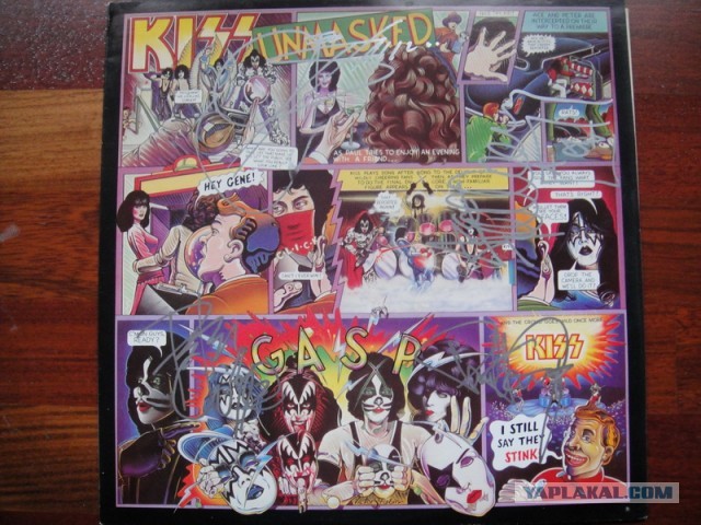 Лейтенант полиции исполняет хит группы KISS