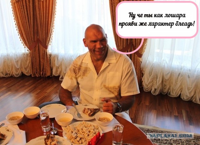 Чиновник месяц жил на МРОТ