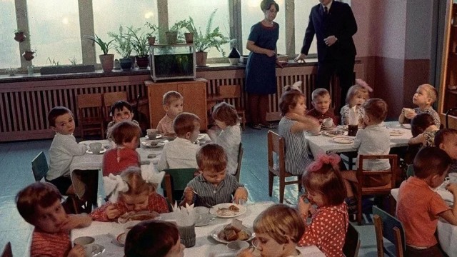 Топ- 5 блюд, которые дети любили в советских детских садах