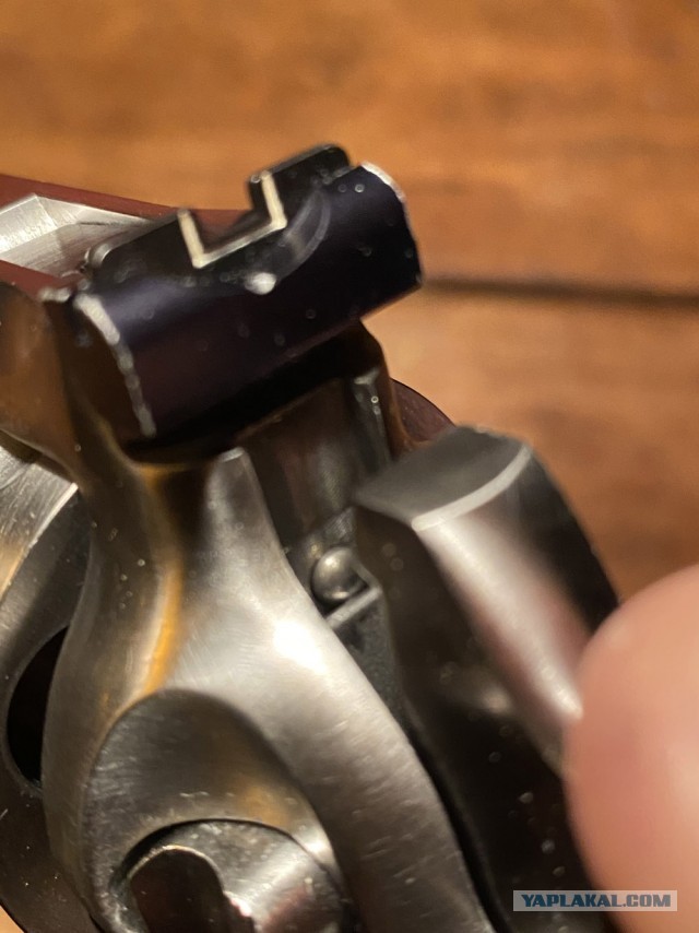 Револьвер Ruger Super Redhawk Alaskan