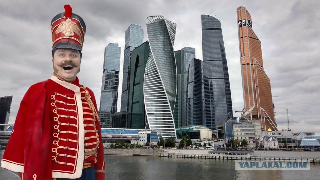 Каково было жить у подножья "Москва-Сити" в старых пятиэтажках? Большой фоторепортаж из расселенных домов!