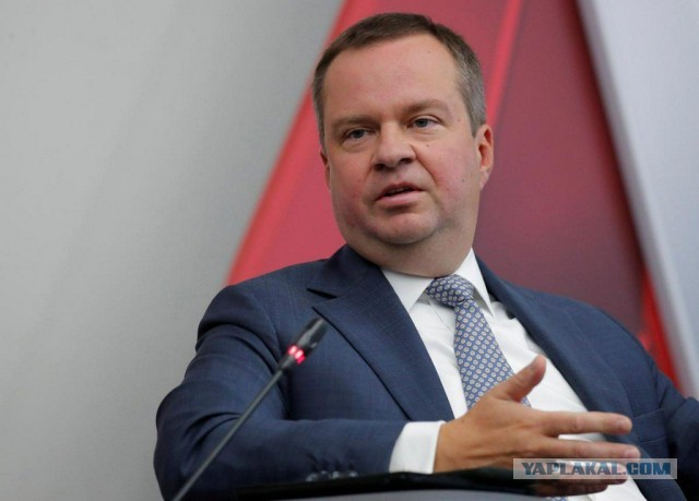Ему 12 или 40?