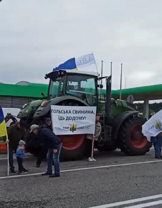 Украинские фермеры вышли на акции протеста