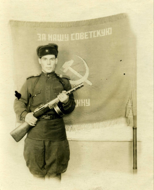 Они сражались за Родину. Фотонаследие Семена Осиповича Фридлянда.