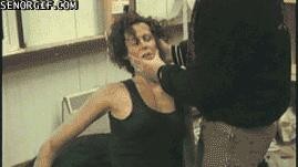 "Резиновая" Сигурни Уивер