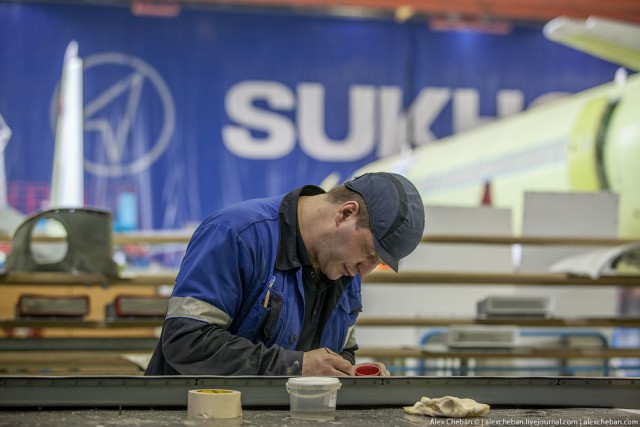Как собирают Суперджет на заводе в Комсомольске-на-Амуре
