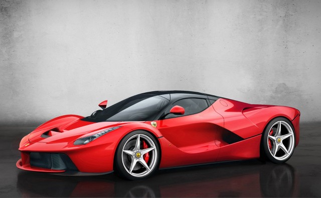 Карантин. Германия. Автобан. Ферари LaFerrari. 372 км/ч!