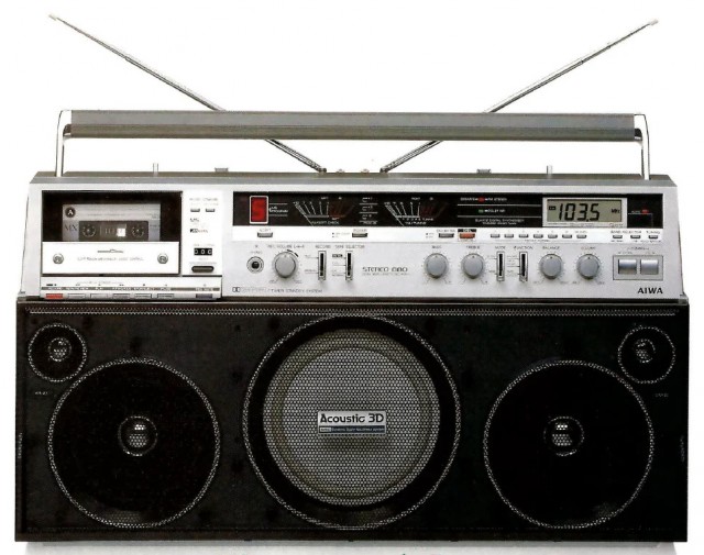 Почему SONY выкупила и похоронила фирму Aiwa
