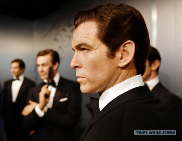 "Не сходите с ума, - заявил Крэйг, - Джемс Бонд не может быть женщиной!"