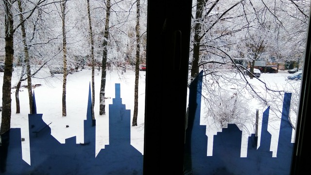 Идея на Новый Год! Окна большие, так же хочу попробовать))