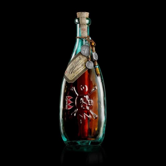 Джонни Депп запустил свой бренд рома