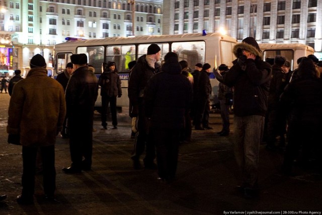 Зимние забавы в Москве - разгон митинга