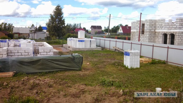 А вот моя домостройка