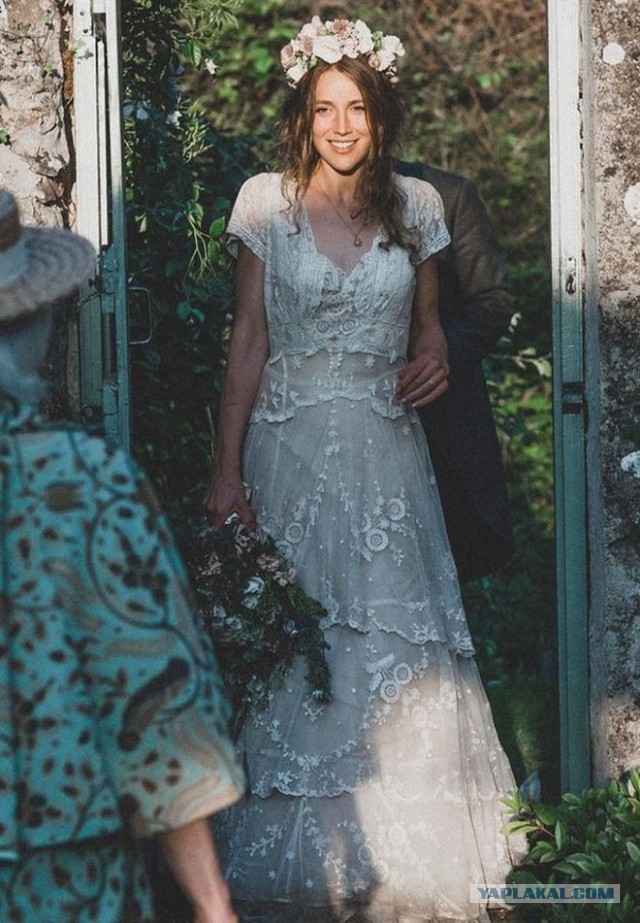 150-летнее свадебное платье потеряли в химчистке в Шотландии
