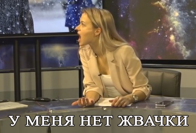 Потрясающая мимика. И этот чарующий приём с невидимой жвачкой (прям как я в школьные годы)