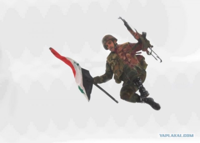 Милитари стайл