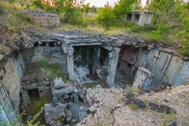 Взорванный в 70-х комплекс группового старта ядерных ракет 551-го РП