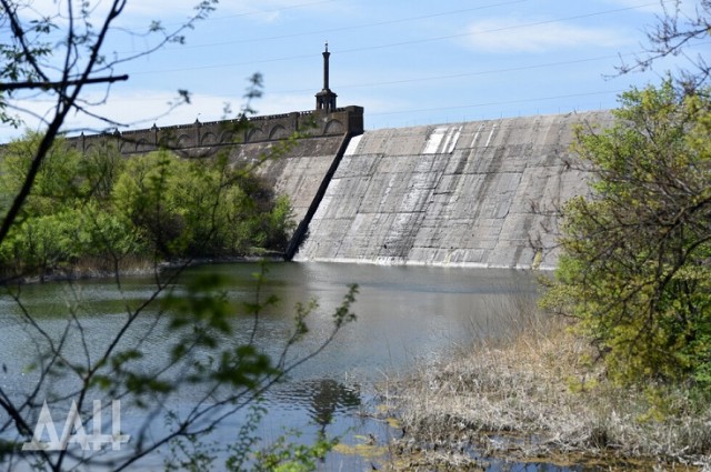 Мэр Мариуполя заявил, что вода со Старокрымского водохранилища начала поступать в город