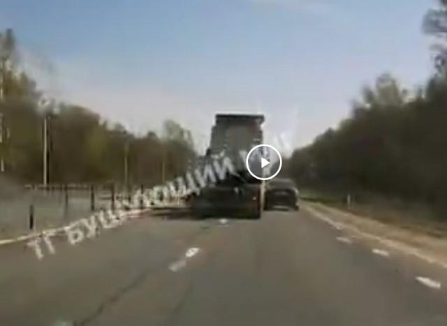 В Подмосковье сняли кадры как из зрелищного боевика.