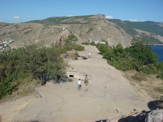 Немного солнца и тепла. Крымские виды.
