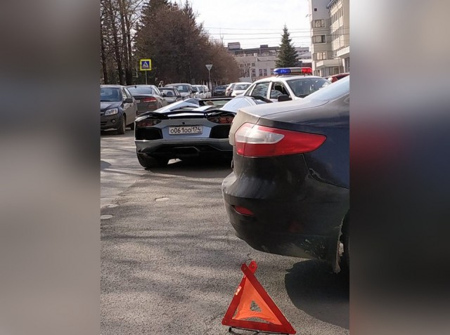 Челябинский олигарх Александр Аристов разбил вторую люкс-машину