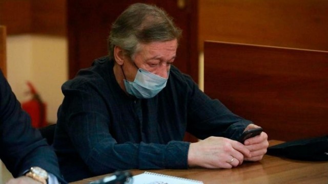 У актера Михаила Ефремова врачи нашли болезнь, от которой умер его отец
