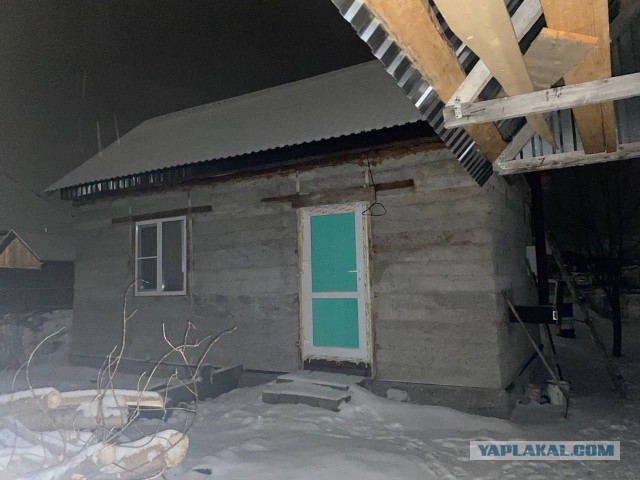 Мать бросила детей одних в холодном доме, четырехмесячный ребенок погиб