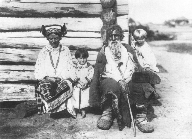 Российская империя в фотографиях. Детство.