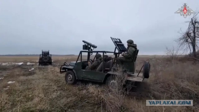Кадыров показал, как чеченские силовики уничтожают БПЛА над регионом