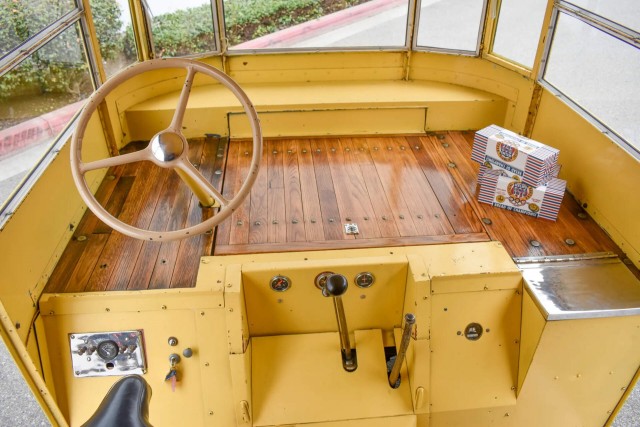 1931 Twin Coach Delivery Truck. Автопятница №157.