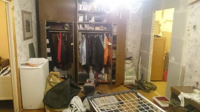 Обнесли хату