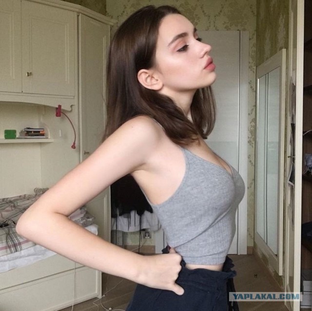 Девушки, у которых нет денег на лифчики