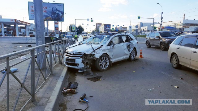 Момент смертельного ДТП в Новосибирске попал на видео
