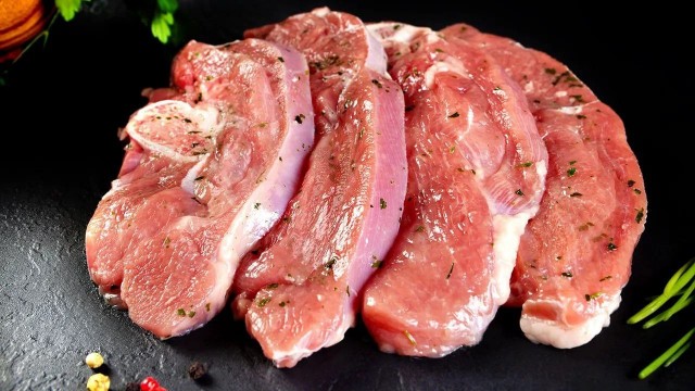 Свинина и курица в России подорожали на 20-30% — СМИ