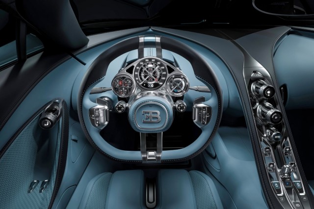 Bugatti представила свою новую модель гиперкар Tourbillon